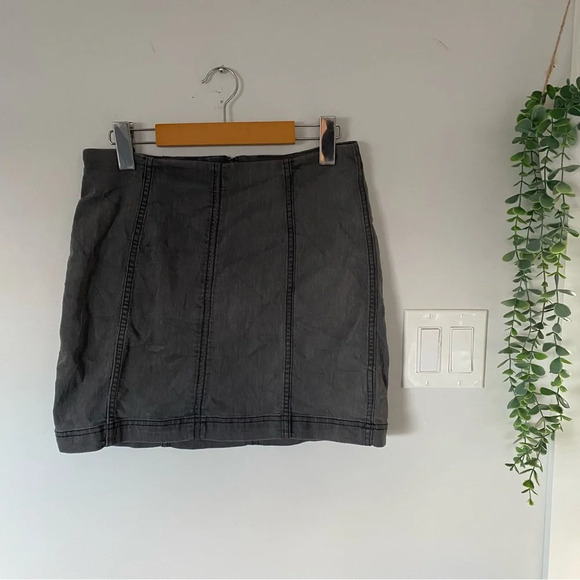 Free People Modern Femme Mini Skirt Size 10 - Picture 1 of 5